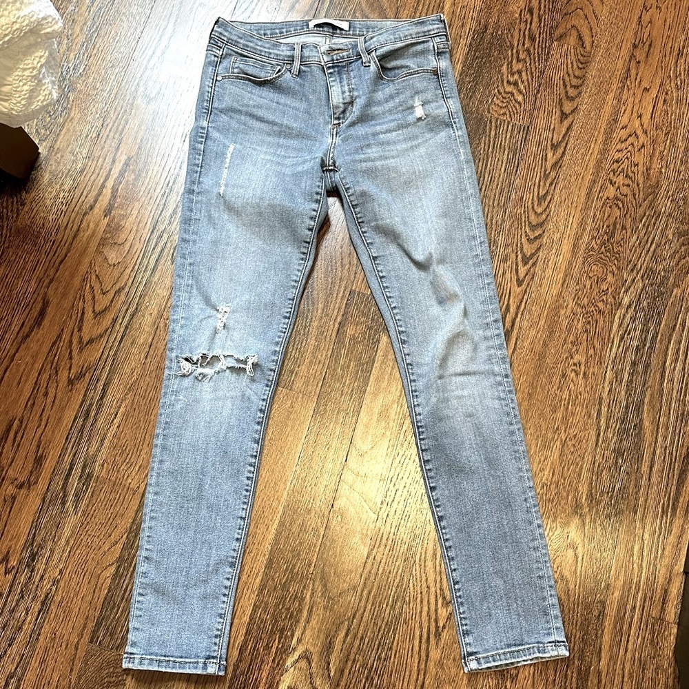 Banana Republic Distressed Skinny Ankle Jean